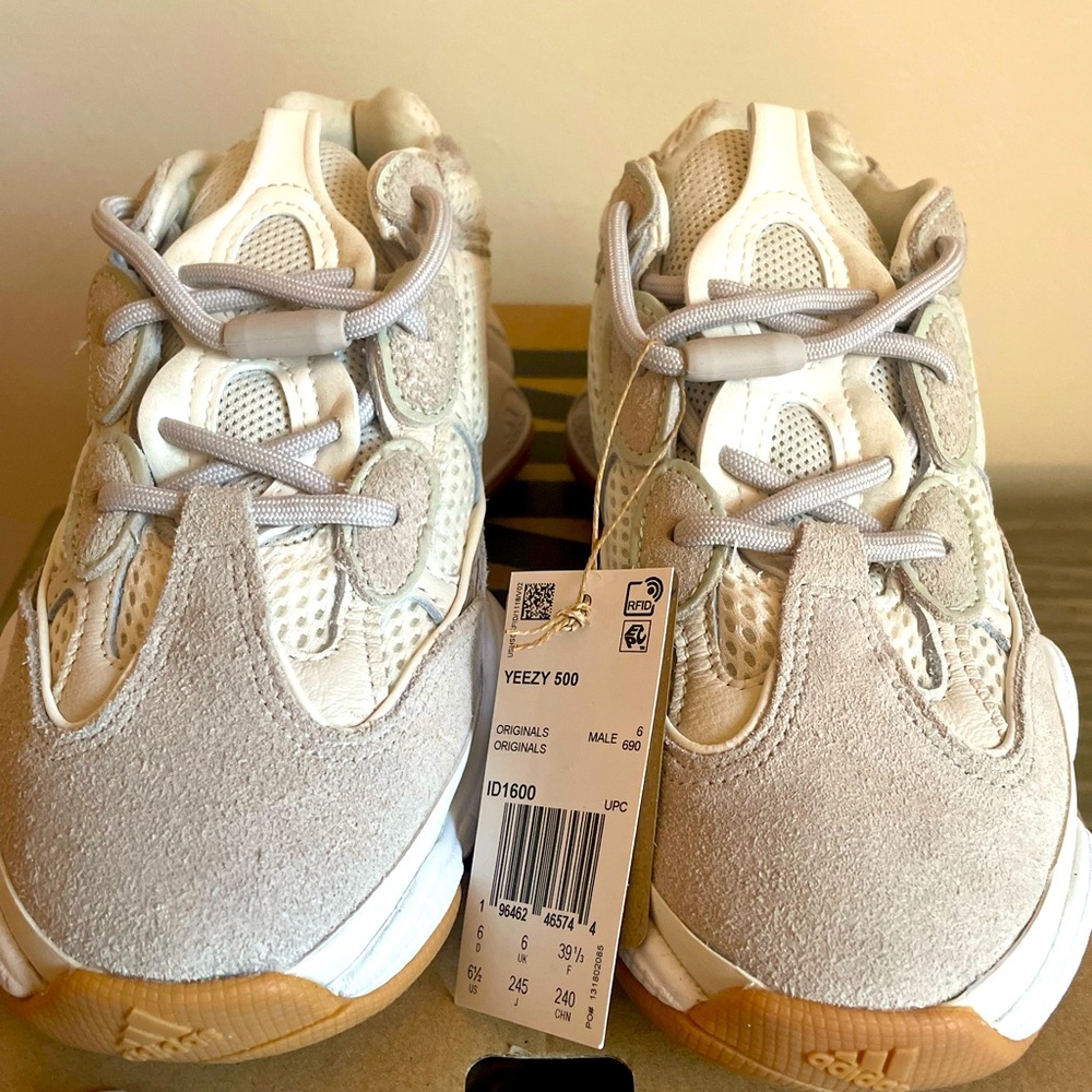 Yeezy 500